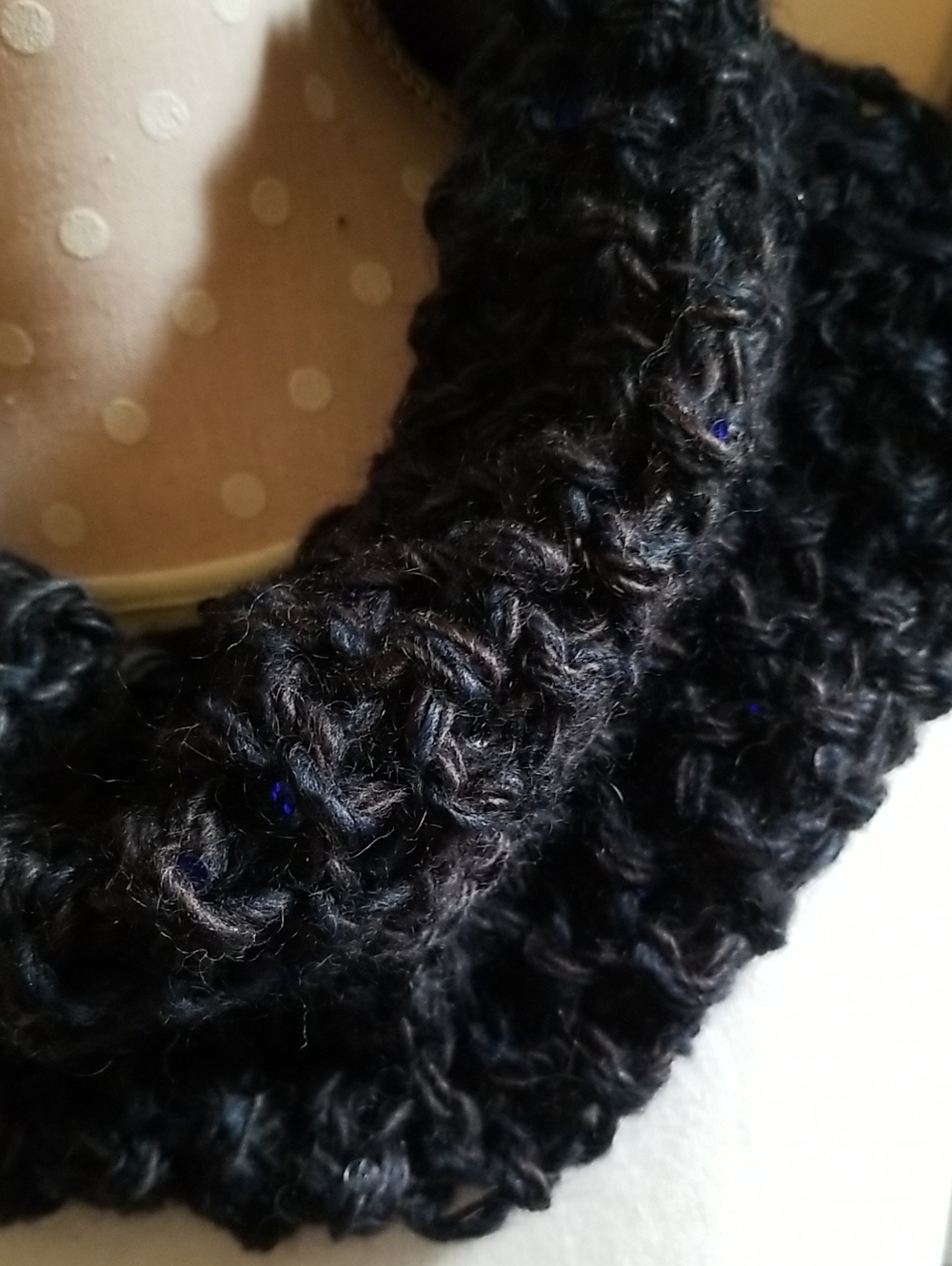 Hand knit Infinity Scarf - Picture 4 of 5
